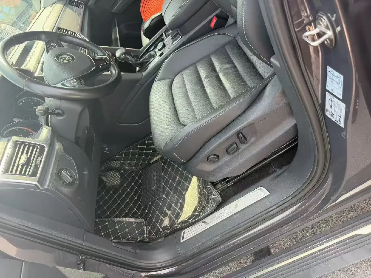 2019 Volkswagen Teramont 2.5T 299HP V6 7DCT,autocango,china used car exporter,china ev exporter,chinese used car exporter,chinese used ev exporter