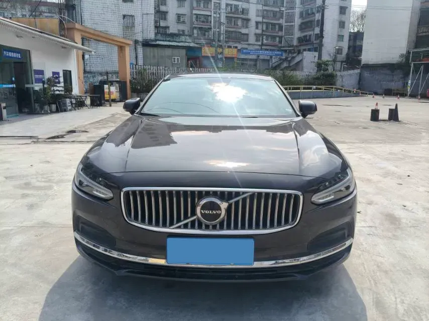 2024 Volvo S90 2.0T 250HP L4 8AT,autocango,china used car exporter,china ev exporter,chinese used car exporter,chinese used ev exporter