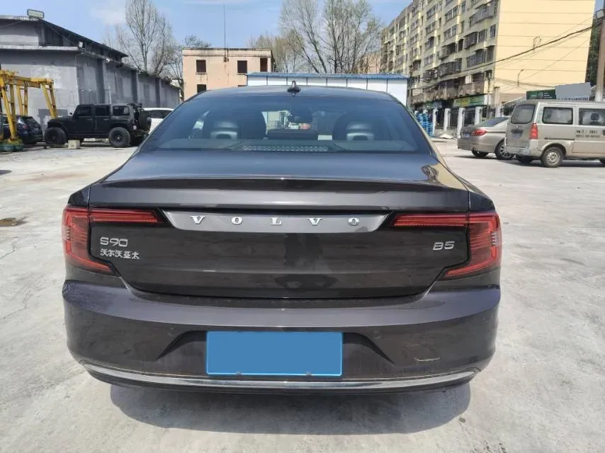 2024 Volvo S90 2.0T 250HP L4 8AT,autocango,china used car exporter,china ev exporter,chinese used car exporter,chinese used ev exporter
