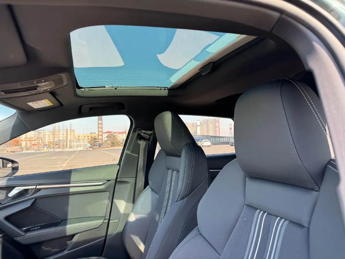 2022 Audi A3 1.4T 150HP L4 7DCT,autocango,china used car exporter,china ev exporter,chinese used car exporter,chinese used ev exporter