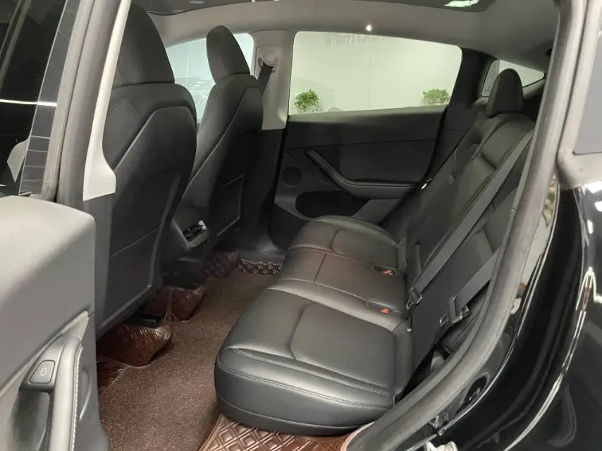 2022 Tesla Model Y BEV 60KWH,autocango,china used car exporter,china ev exporter,chinese used car exporter,chinese used ev exporter