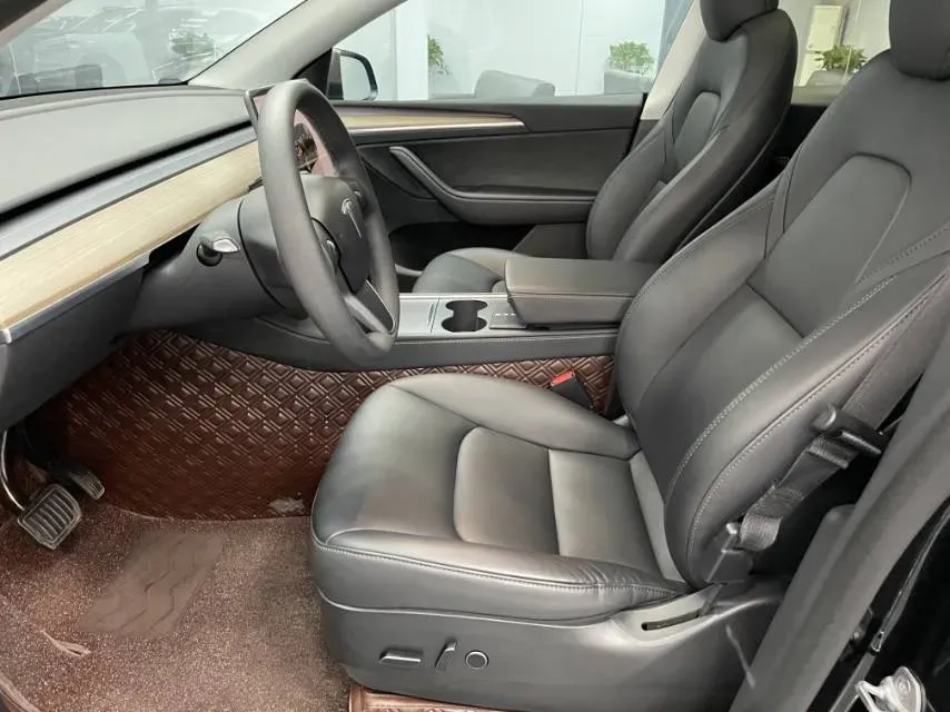 2022 Tesla Model Y BEV 60KWH,autocango,china used car exporter,china ev exporter,chinese used car exporter,chinese used ev exporter