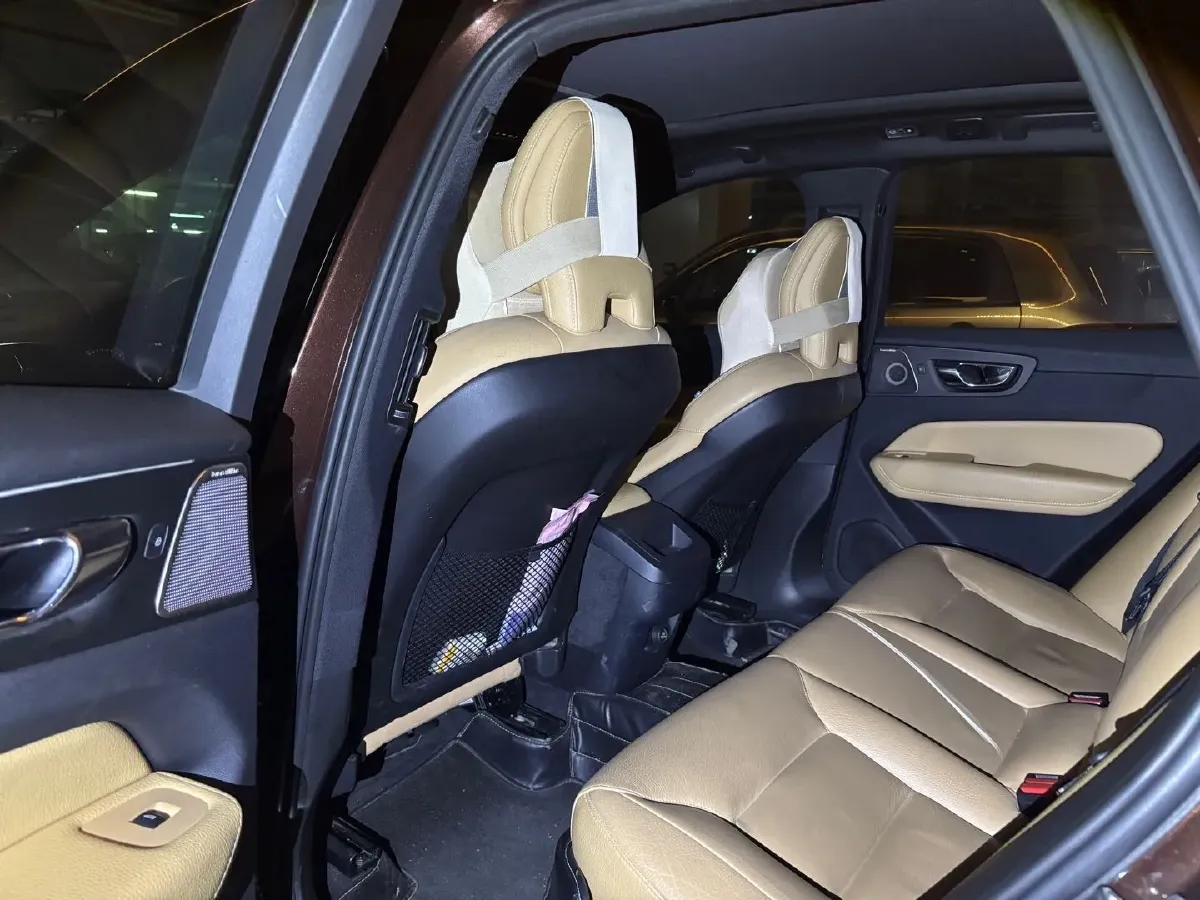 2019 Jeep Wrangler 2.0T 266HP L4 8AT,autocango,china used car exporter,china ev exporter,chinese used car exporter,chinese used ev exporter