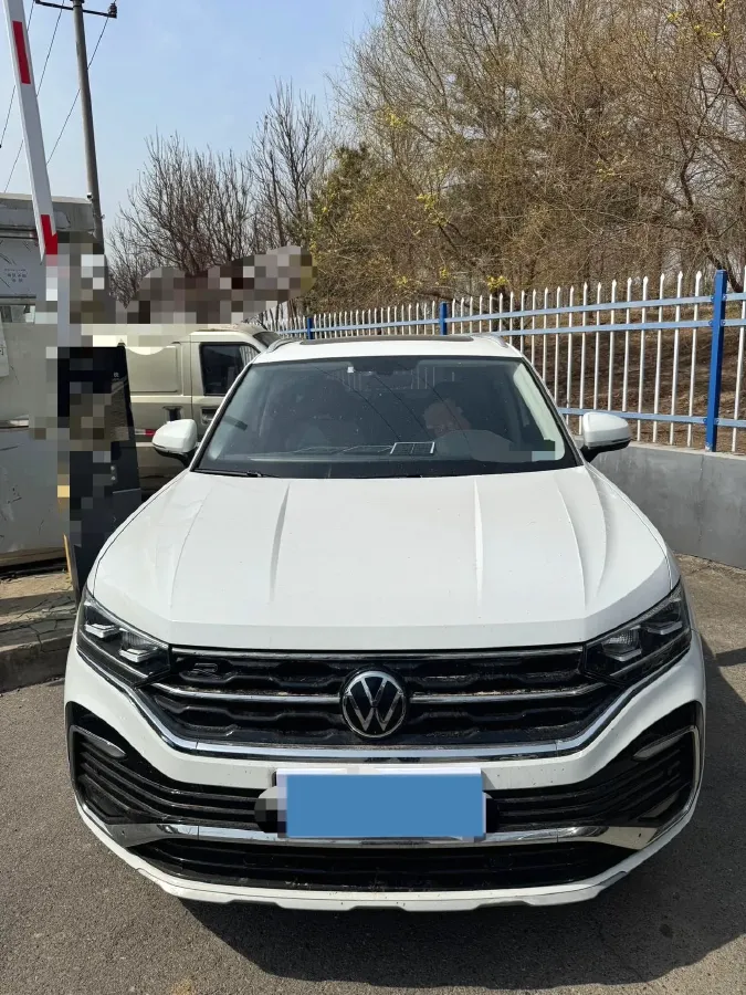 2020 Volkswagen Tayron X 2.0T 186HP L4 7DCT,autocango,china used car exporter,china ev exporter,chinese used car exporter,chinese used ev exporter