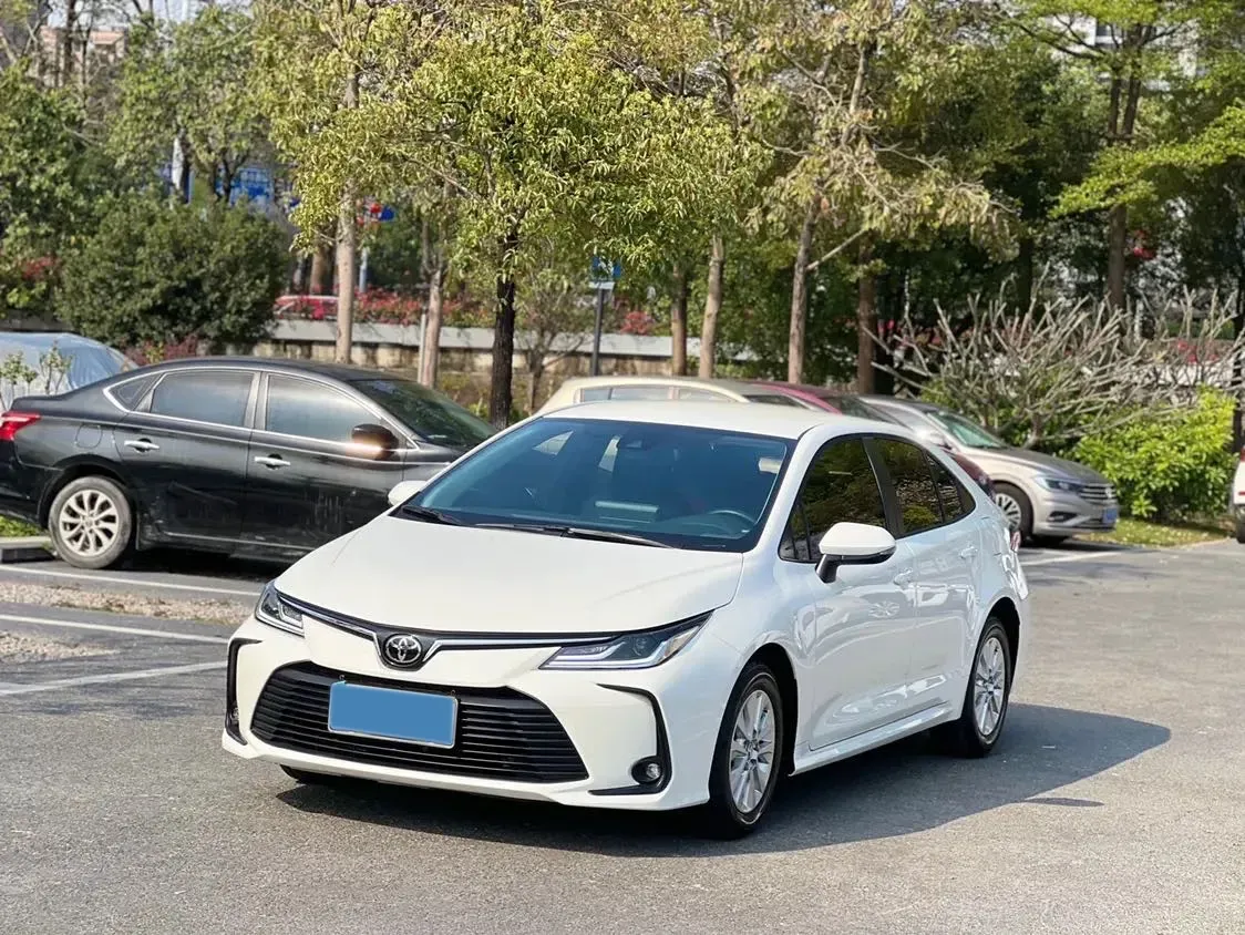 2022 Toyota Corolla 1.2T 116HP L4 CVT,autocango,china used car exporter,china ev exporter,chinese used car exporter,chinese used ev exporter