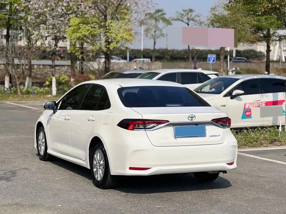 2022 Toyota Corolla 1.2T 116HP L4 CVT,autocango,china used car exporter,china ev exporter,chinese used car exporter,chinese used ev exporter