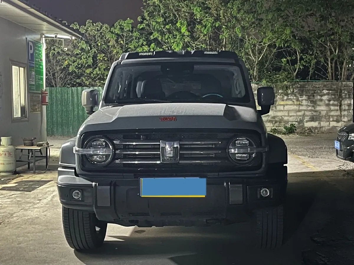 2023 Tank 300 2.0T 227HP L4 8AT,autocango,china used car exporter,china ev exporter,chinese used car exporter,chinese used ev exporter