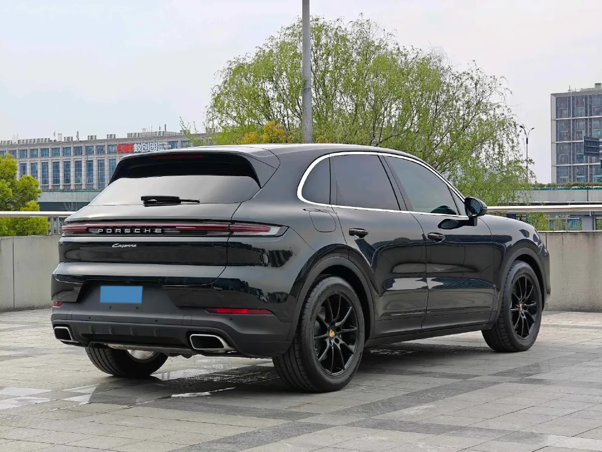 2024 Porsche Cayenne 3.0T 354HP V6 8AT,autocango,china used car exporter,china ev exporter,chinese used car exporter,chinese used ev exporter