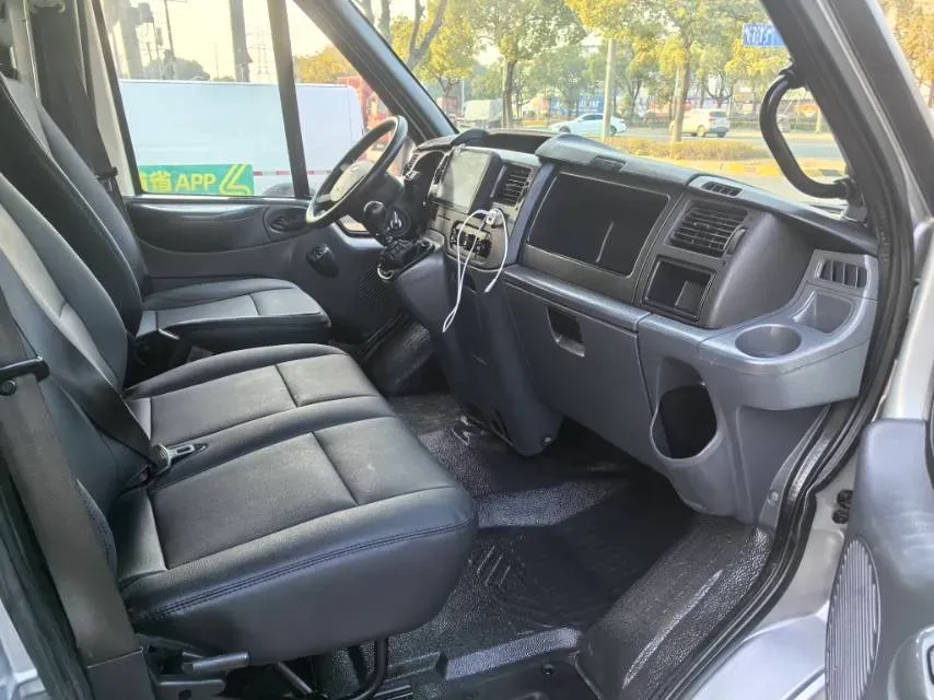 2019 Ford New Era Transit 2.2T 140HP L4 6MT,autocango,china used car exporter,china ev exporter,chinese used car exporter,chinese used ev exporter