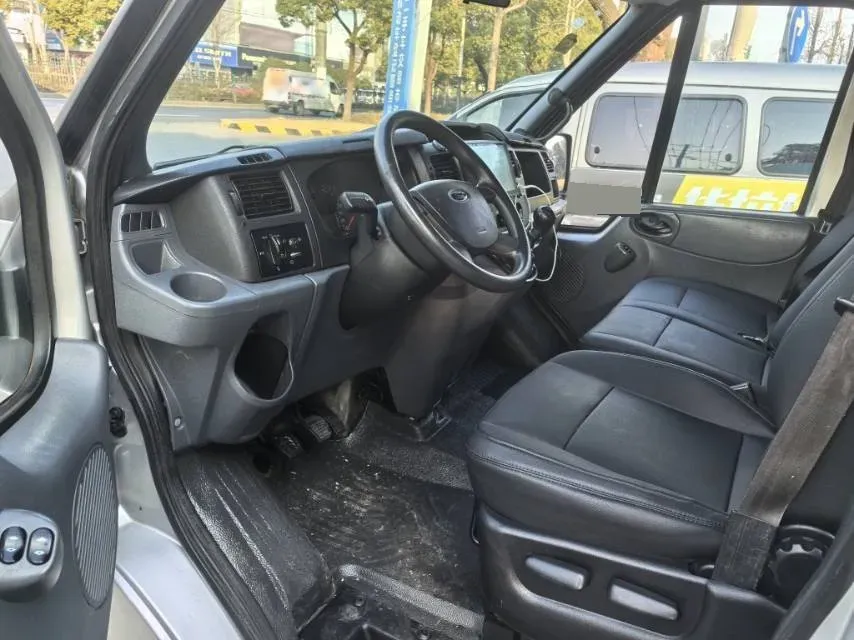 2019 Ford New Era Transit 2.2T 140HP L4 6MT,autocango,china used car exporter,china ev exporter,chinese used car exporter,chinese used ev exporter