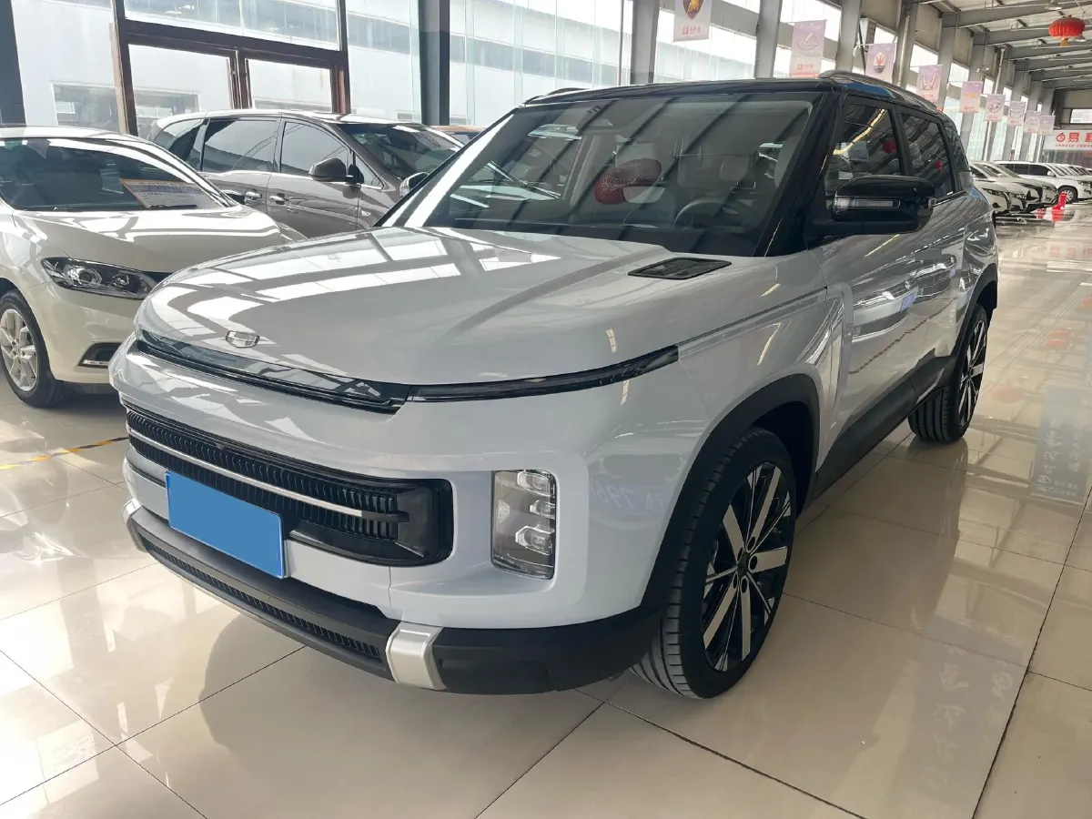 2023 Geely ICON 1.5T 181HP L4 7DCT,autocango,china used car exporter,china ev exporter,chinese used car exporter,chinese used ev exporter