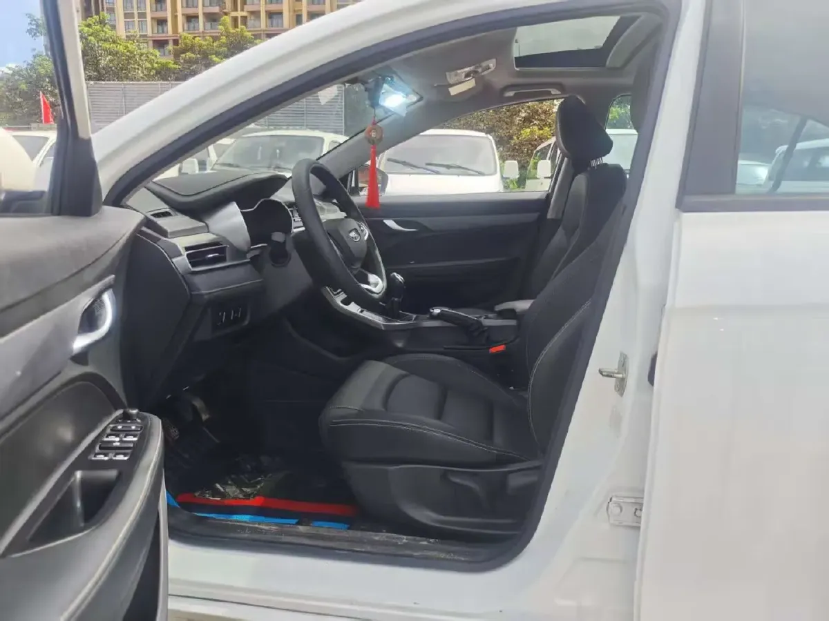 2021 Geely Coolray 1.4T 141HP L4 6MT,autocango,china used car exporter,china ev exporter,chinese used car exporter,chinese used ev exporter