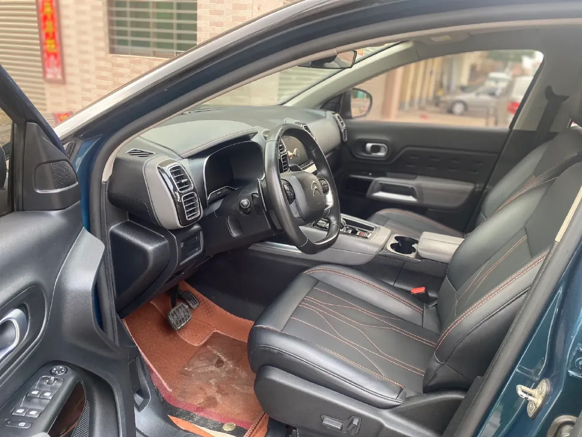 2018 Citroen C5 Aircross 1.6T 167HP L4 6AT,autocango,china used car exporter,china ev exporter,chinese used car exporter,chinese used ev exporter