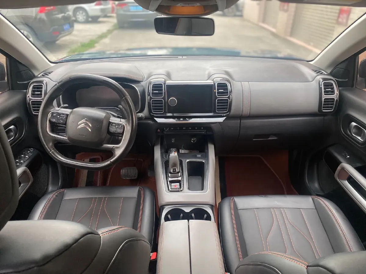 2018 Citroen C5 Aircross 1.6T 167HP L4 6AT,autocango,china used car exporter,china ev exporter,chinese used car exporter,chinese used ev exporter