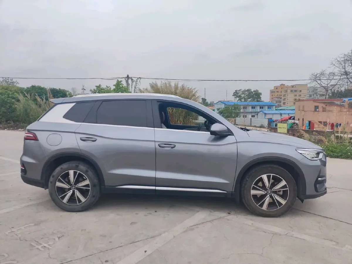 2022 Geely JiaJi 1.5T 177HP L3 7DCT PHEV 15.5KWH,autocango,china used car exporter,china ev exporter,chinese used car exporter,chinese used ev exporter