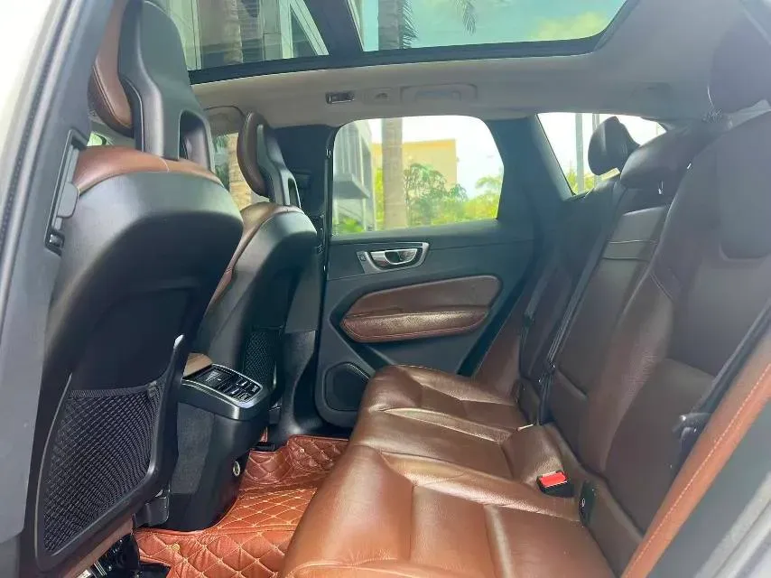 2019 Jeep Wrangler 2.0T 266HP L4 8AT,autocango,china used car exporter,china ev exporter,chinese used car exporter,chinese used ev exporter