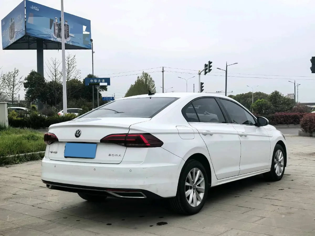 2021 Volkswagen Bora 1.5L 113HP L4 6AT,autocango,china used car exporter,china ev exporter,chinese used car exporter,chinese used ev exporter