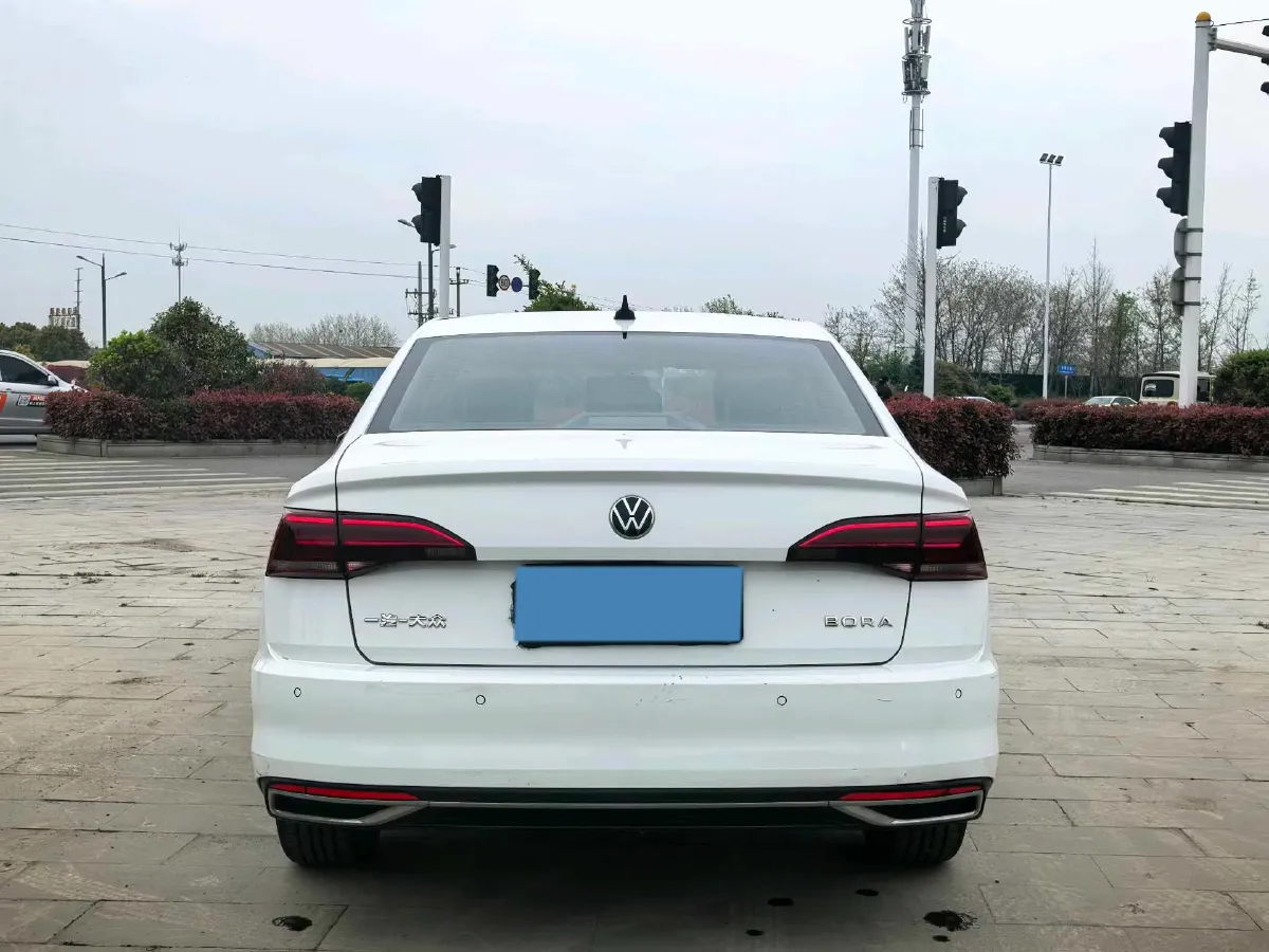 2021 Volkswagen Bora 1.5L 113HP L4 6AT,autocango,china used car exporter,china ev exporter,chinese used car exporter,chinese used ev exporter