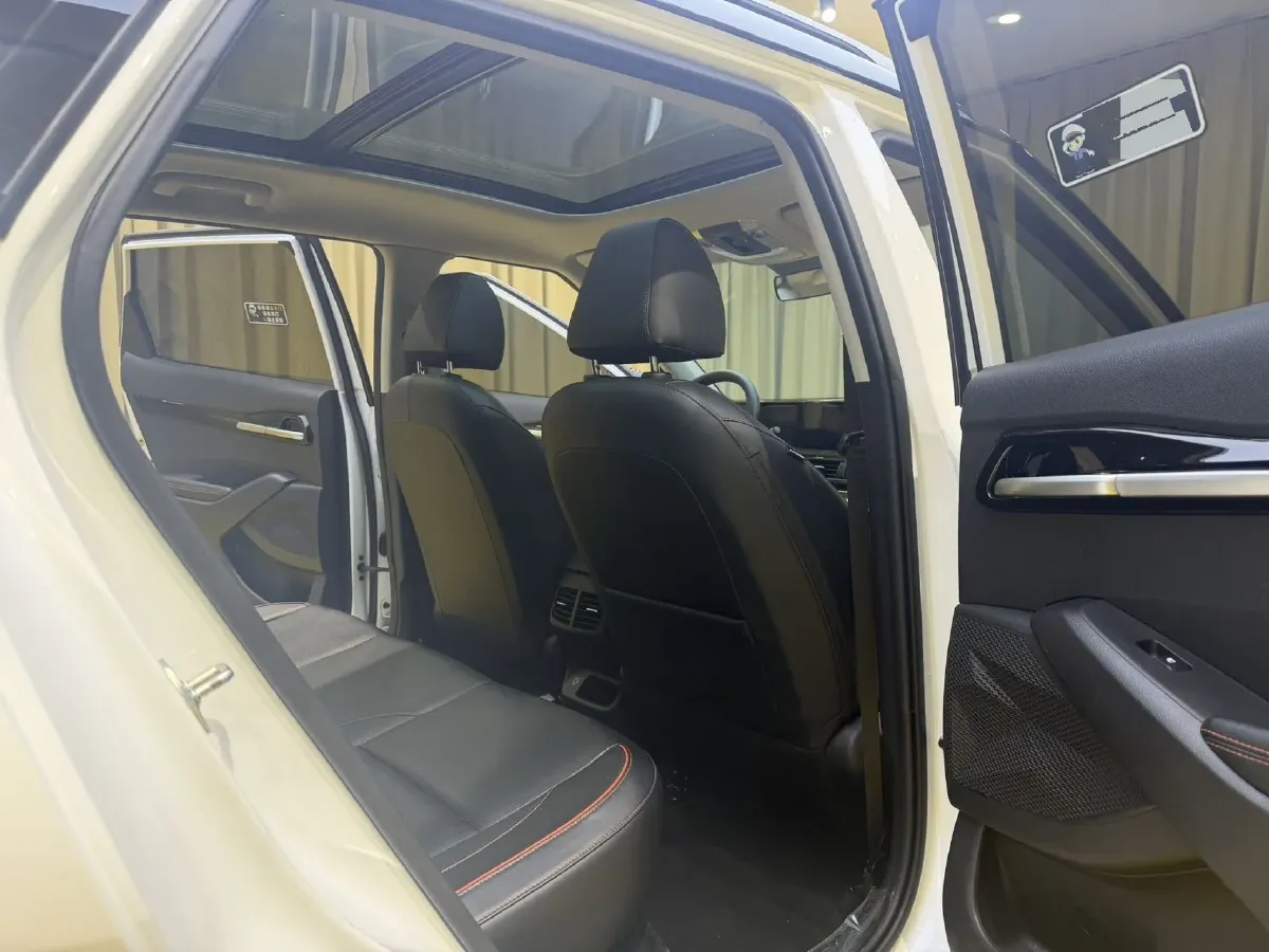 2023 Kia Seltos 1.5L 115HP L4 CVT,autocango,china used car exporter,china ev exporter,chinese used car exporter,chinese used ev exporter