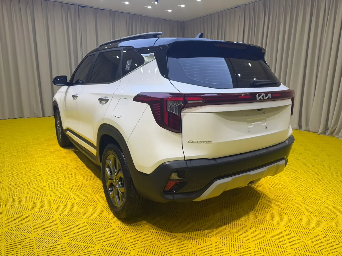 2023 Kia Seltos 1.5L 115HP L4 CVT,autocango,china used car exporter,china ev exporter,chinese used car exporter,chinese used ev exporter