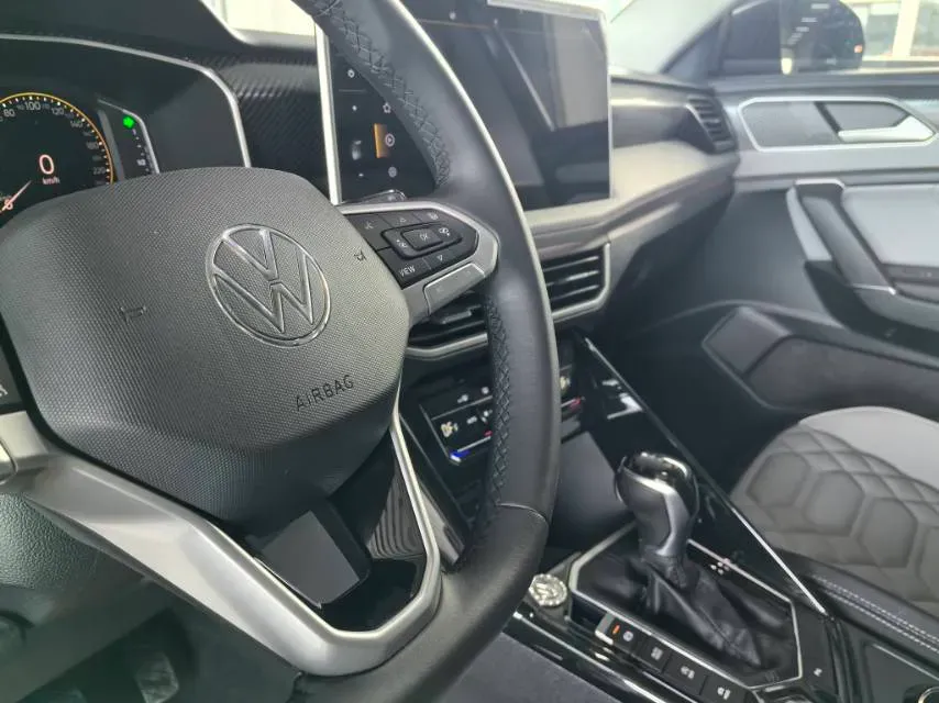 2023 Volkswagen Tayron 1.4T 150HP L4 7DCT,autocango,china used car exporter,china ev exporter,chinese used car exporter,chinese used ev exporter