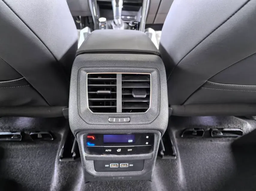 2023 Volkswagen Tayron 1.4T 150HP L4 7DCT,autocango,china used car exporter,china ev exporter,chinese used car exporter,chinese used ev exporter