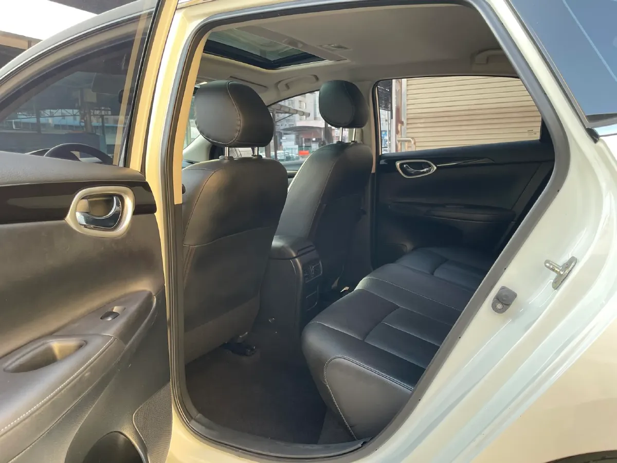 2021 Nissan Sylphy 1.6L 122HP L4 CVT,autocango,china used car exporter,china ev exporter,chinese used car exporter,chinese used ev exporter