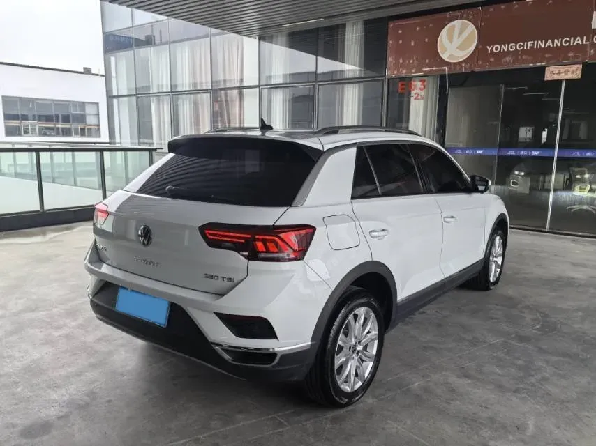 2021 Volkswagen T-Roc 1.4T 150HP L4 7DCT,autocango,china used car exporter,china ev exporter,chinese used car exporter,chinese used ev exporter