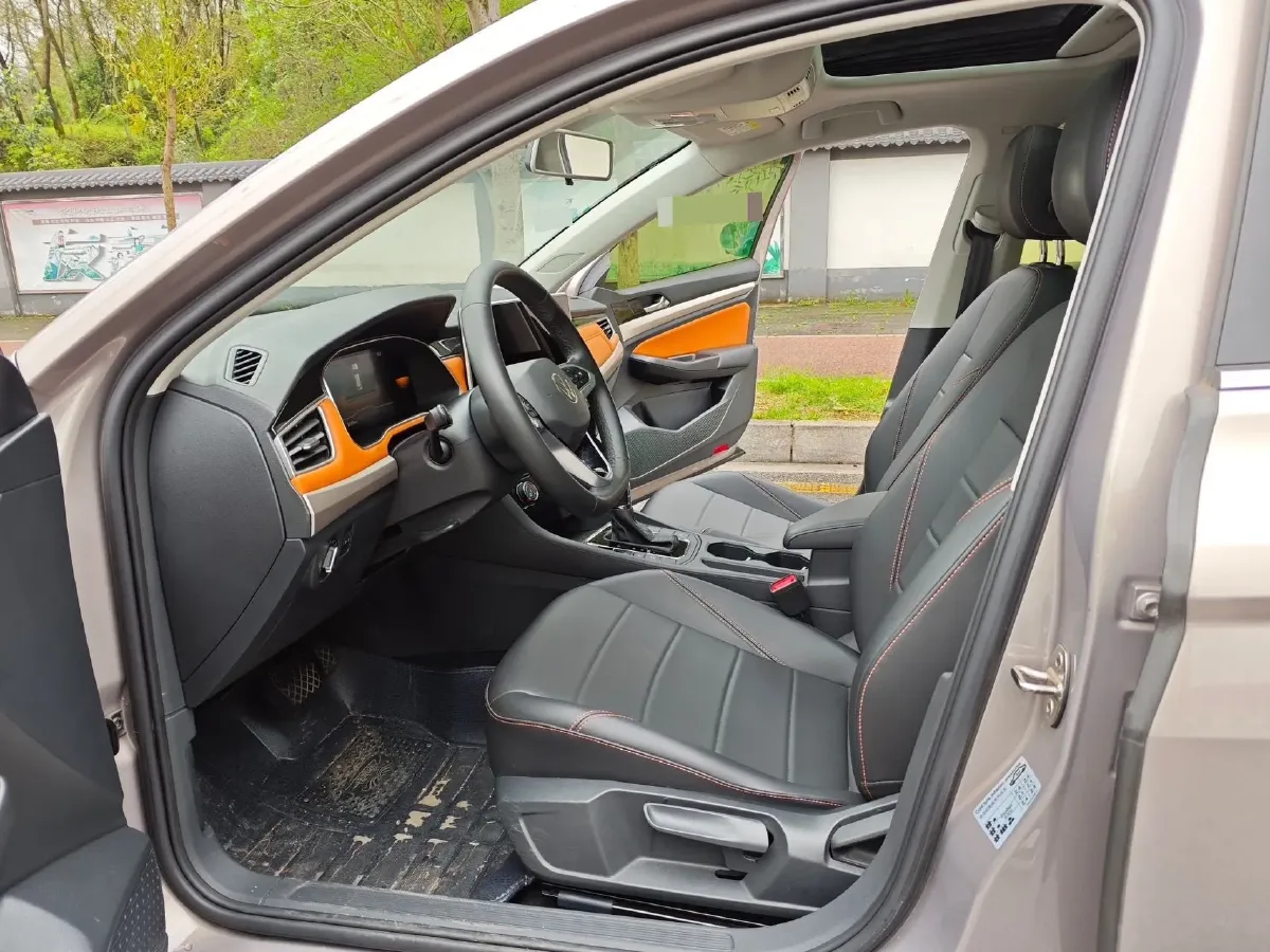 2023 Volkswagen Bora 1.2T 116HP L4 7DCT,autocango,china used car exporter,china ev exporter,chinese used car exporter,chinese used ev exporter