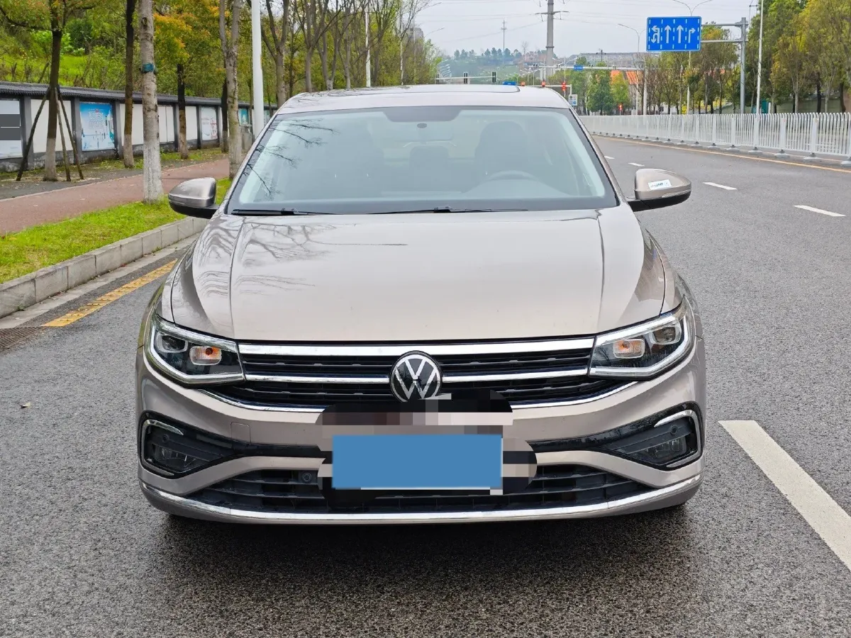 2023 Volkswagen Bora 1.2T 116HP L4 7DCT,autocango,china used car exporter,china ev exporter,chinese used car exporter,chinese used ev exporter