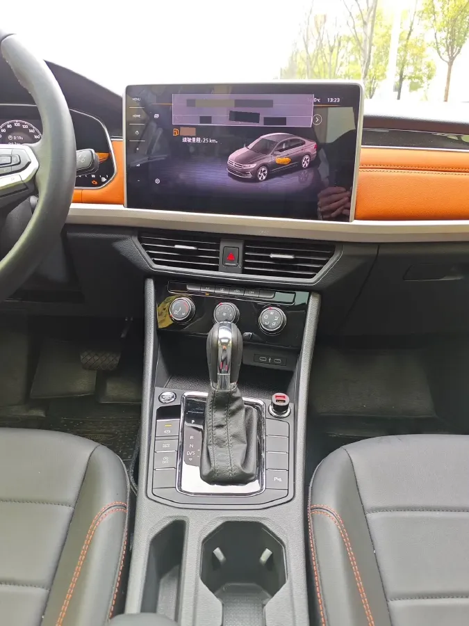 2023 Volkswagen Bora 1.2T 116HP L4 7DCT,autocango,china used car exporter,china ev exporter,chinese used car exporter,chinese used ev exporter