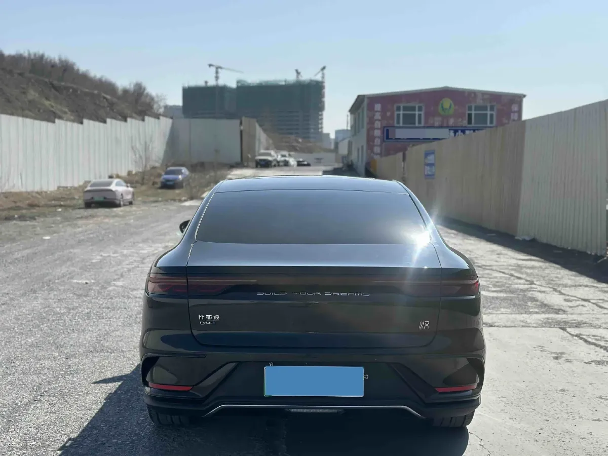 2022 Volkswagen Tiguan L 2.0T 186HP L4 7DCT,autocango,china used car exporter,china ev exporter,chinese used car exporter,chinese used ev exporter