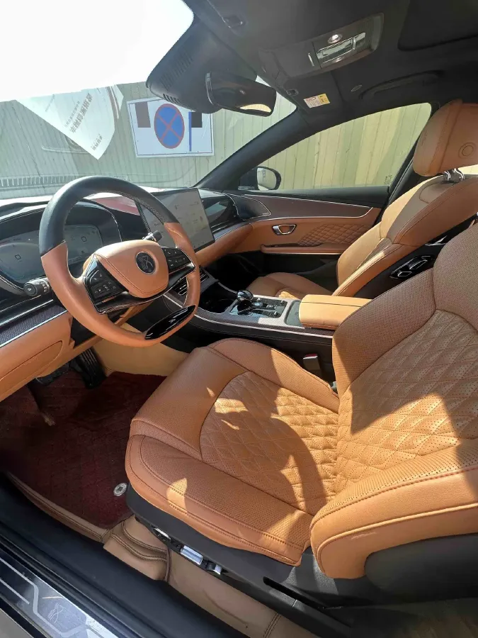 2022 Volkswagen Tiguan L 2.0T 186HP L4 7DCT,autocango,china used car exporter,china ev exporter,chinese used car exporter,chinese used ev exporter