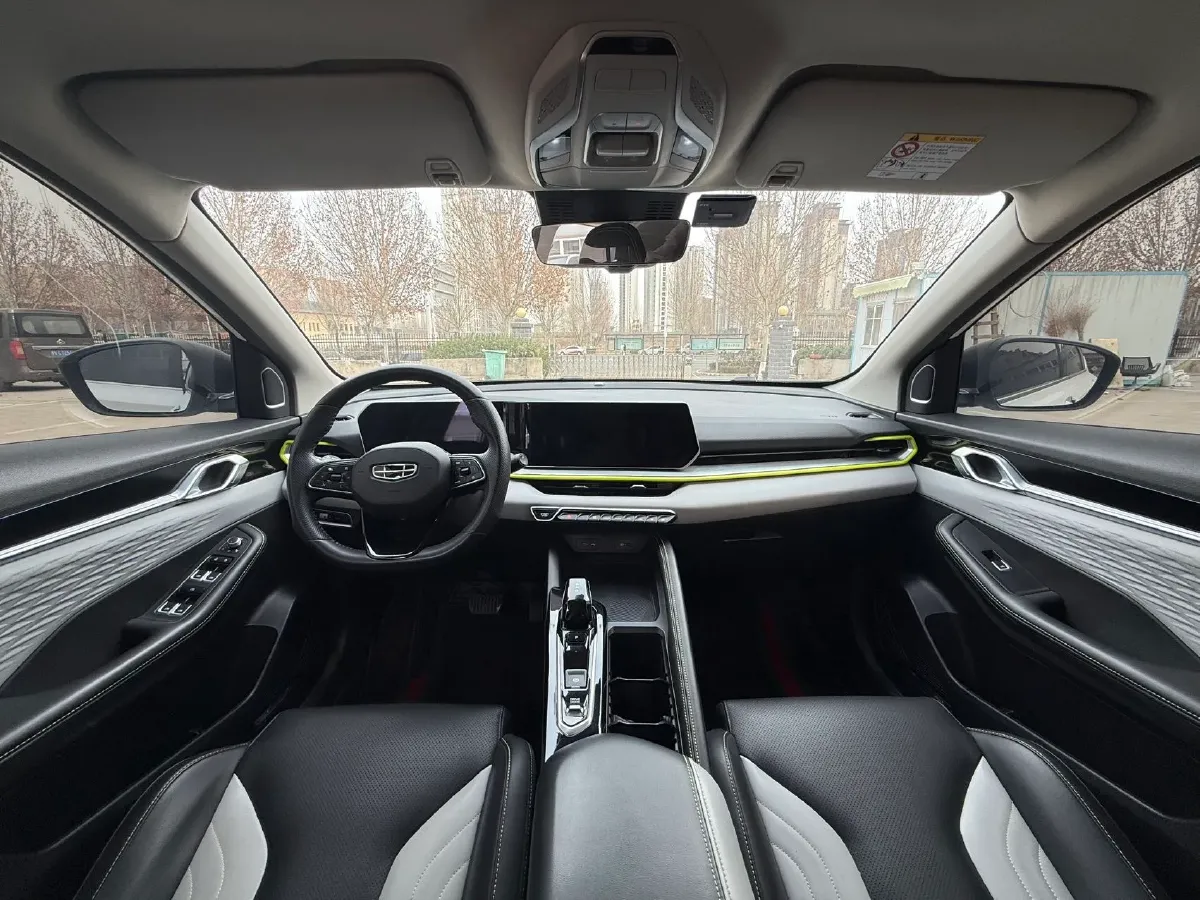 2022 Geely Coolray 1.5T 181HP L4 7DCT,autocango,china used car exporter,china ev exporter,chinese used car exporter,chinese used ev exporter