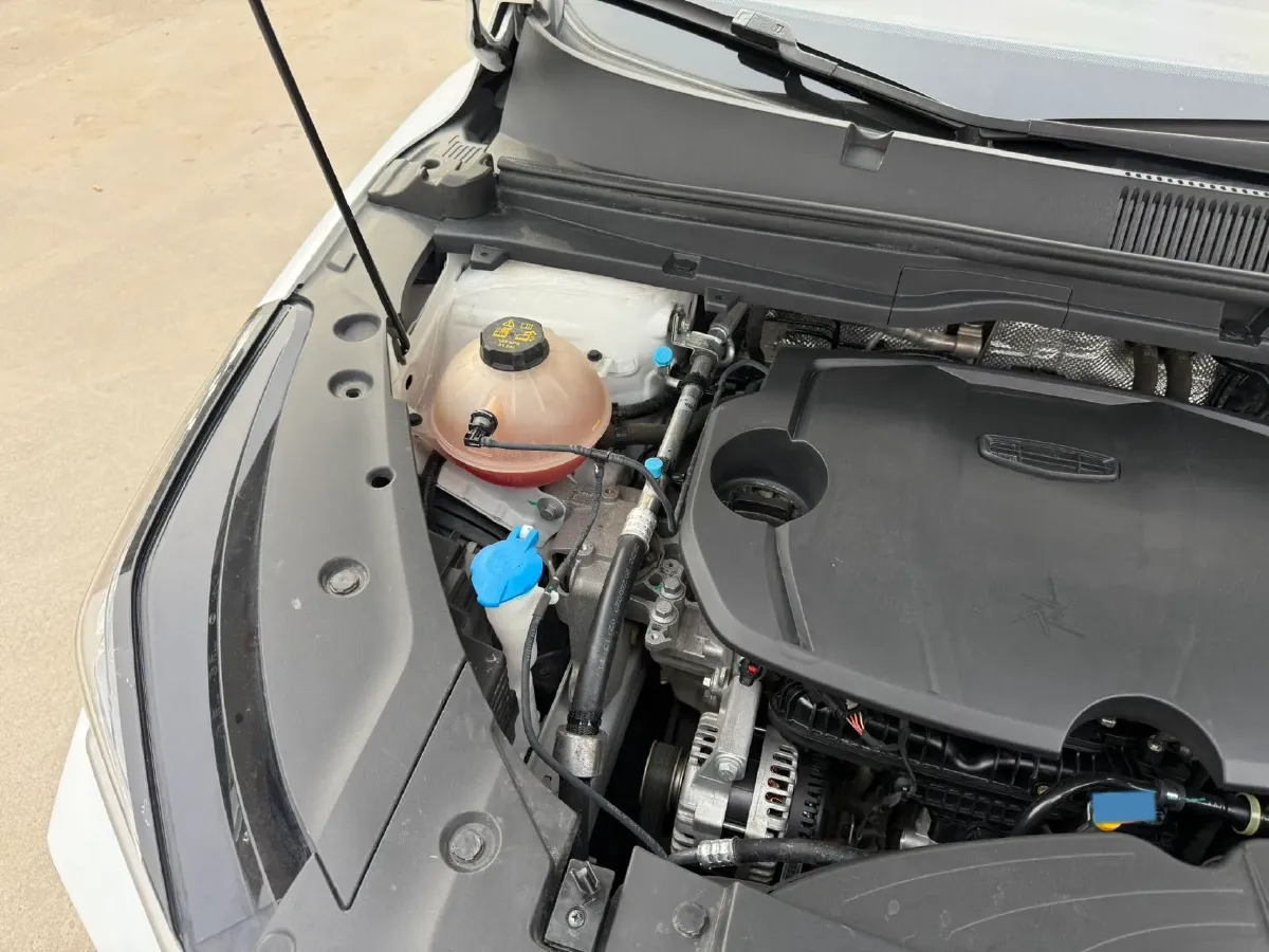 2022 Geely Coolray 1.5T 181HP L4 7DCT,autocango,china used car exporter,china ev exporter,chinese used car exporter,chinese used ev exporter