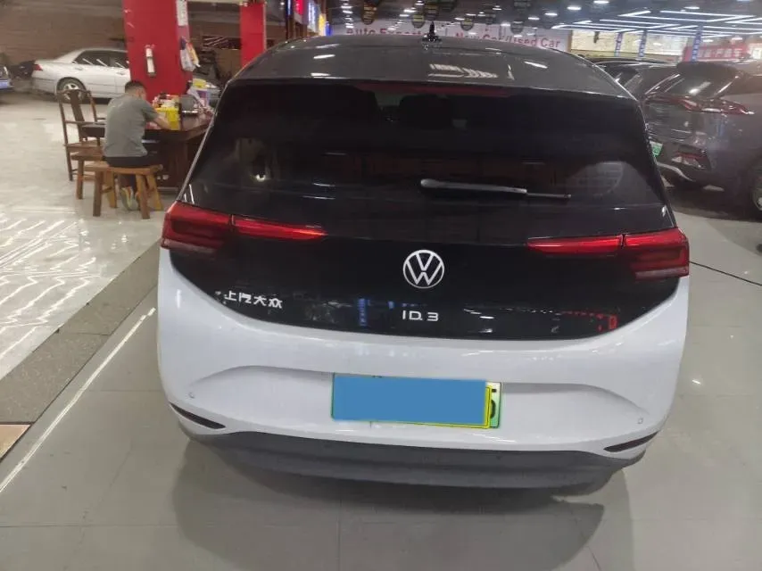 2023 Volkswagen ID.3 BEV 52.8KWH,autocango,china used car exporter,china ev exporter,chinese used car exporter,chinese used ev exporter