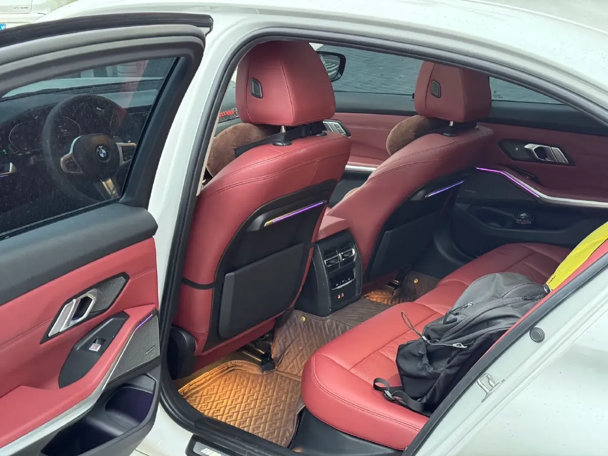 2022 BMW 3 Series 2.0T 184HP L4 8AT,autocango,china used car exporter,china ev exporter,chinese used car exporter,chinese used ev exporter