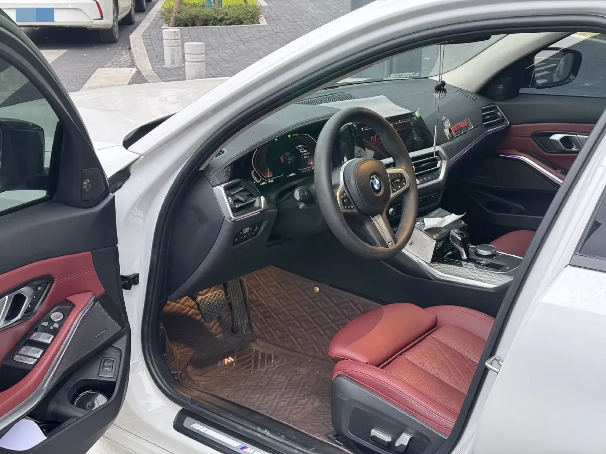 2022 BMW 3 Series 2.0T 184HP L4 8AT,autocango,china used car exporter,china ev exporter,chinese used car exporter,chinese used ev exporter