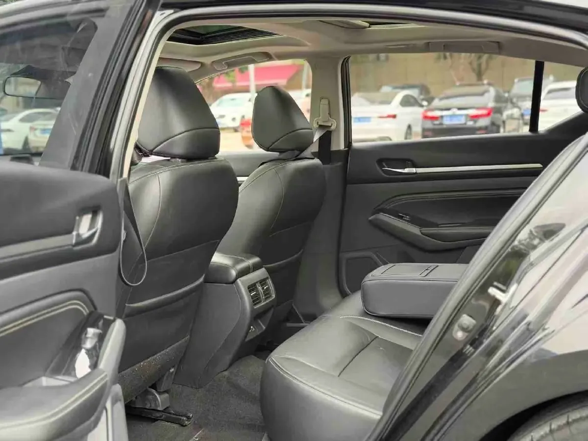 2021 Nissan Teana 2.0L 156HP L4 CVT,autocango,china used car exporter,china ev exporter,chinese used car exporter,chinese used ev exporter