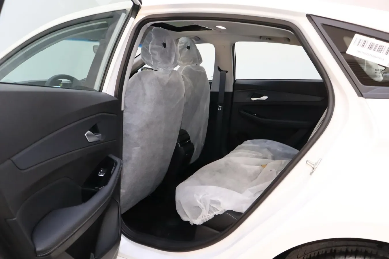 2024 Geely Binray 1.5T 181HP L4 7DCT,autocango,china used car exporter,china ev exporter,chinese used car exporter,chinese used ev exporter