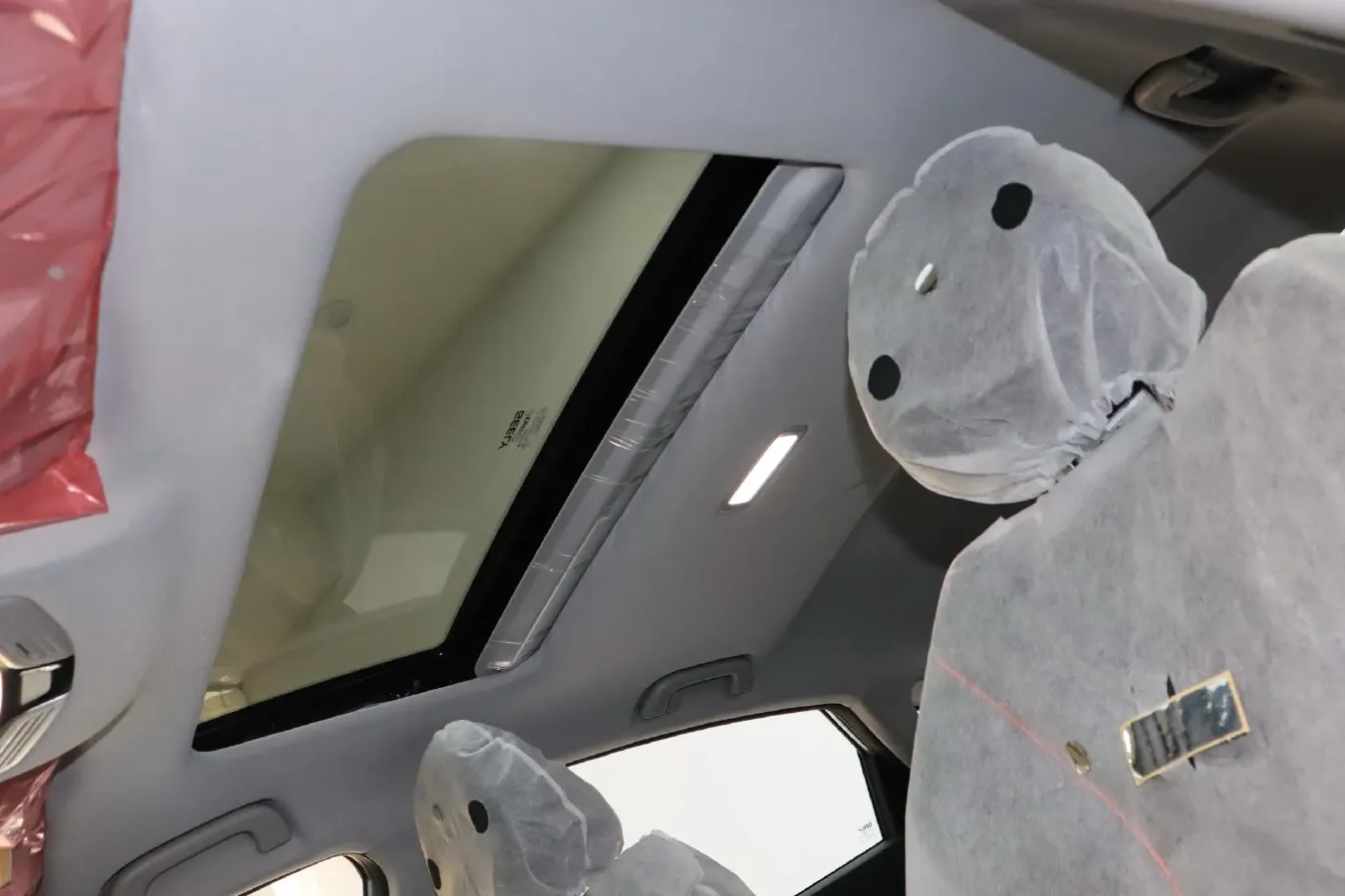 2024 Geely Binray 1.5T 181HP L4 7DCT,autocango,china used car exporter,china ev exporter,chinese used car exporter,chinese used ev exporter