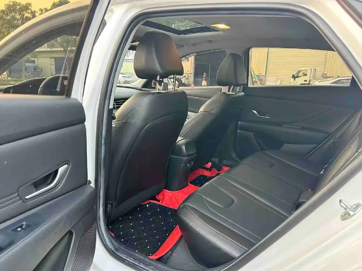 2021 Hyundai Elantra 1.5L 115HP L4 CVT,autocango,china used car exporter,china ev exporter,chinese used car exporter,chinese used ev exporter