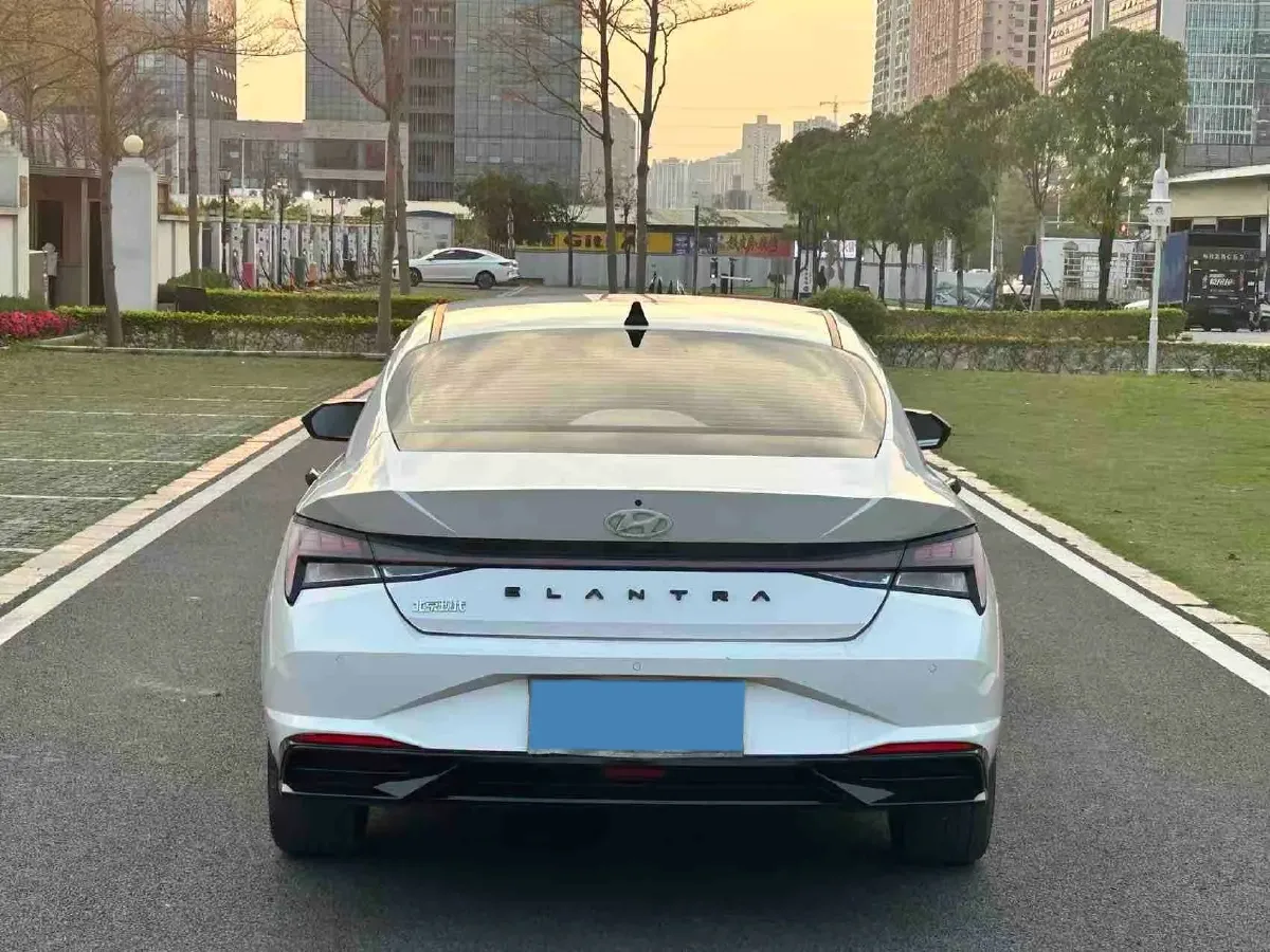 2021 Hyundai Elantra 1.5L 115HP L4 CVT,autocango,china used car exporter,china ev exporter,chinese used car exporter,chinese used ev exporter
