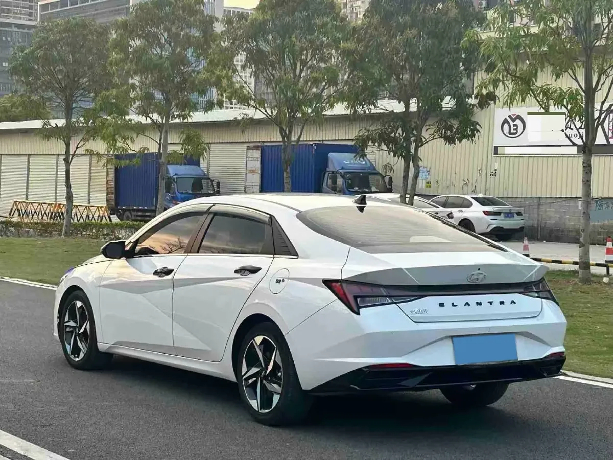 2021 Hyundai Elantra 1.5L 115HP L4 CVT,autocango,china used car exporter,china ev exporter,chinese used car exporter,chinese used ev exporter
