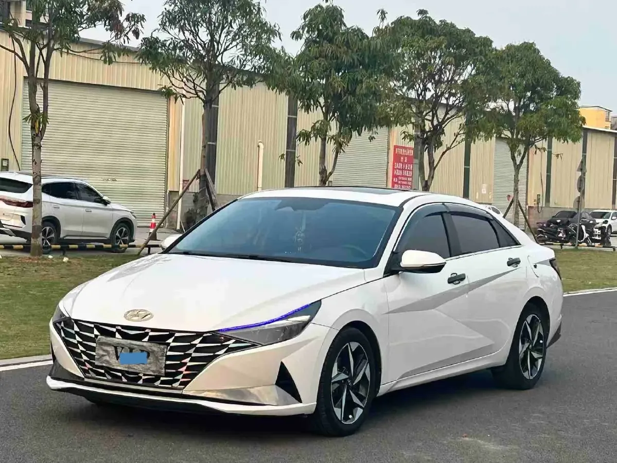 2021 Hyundai Elantra 1.5L 115HP L4 CVT,autocango,china used car exporter,china ev exporter,chinese used car exporter,chinese used ev exporter