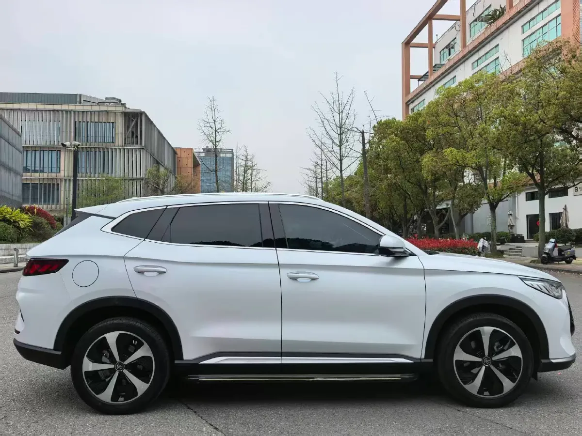 2022 Ford Mondeo 2.0T 238HP L4 8AT,autocango,china used car exporter,china ev exporter,chinese used car exporter,chinese used ev exporter