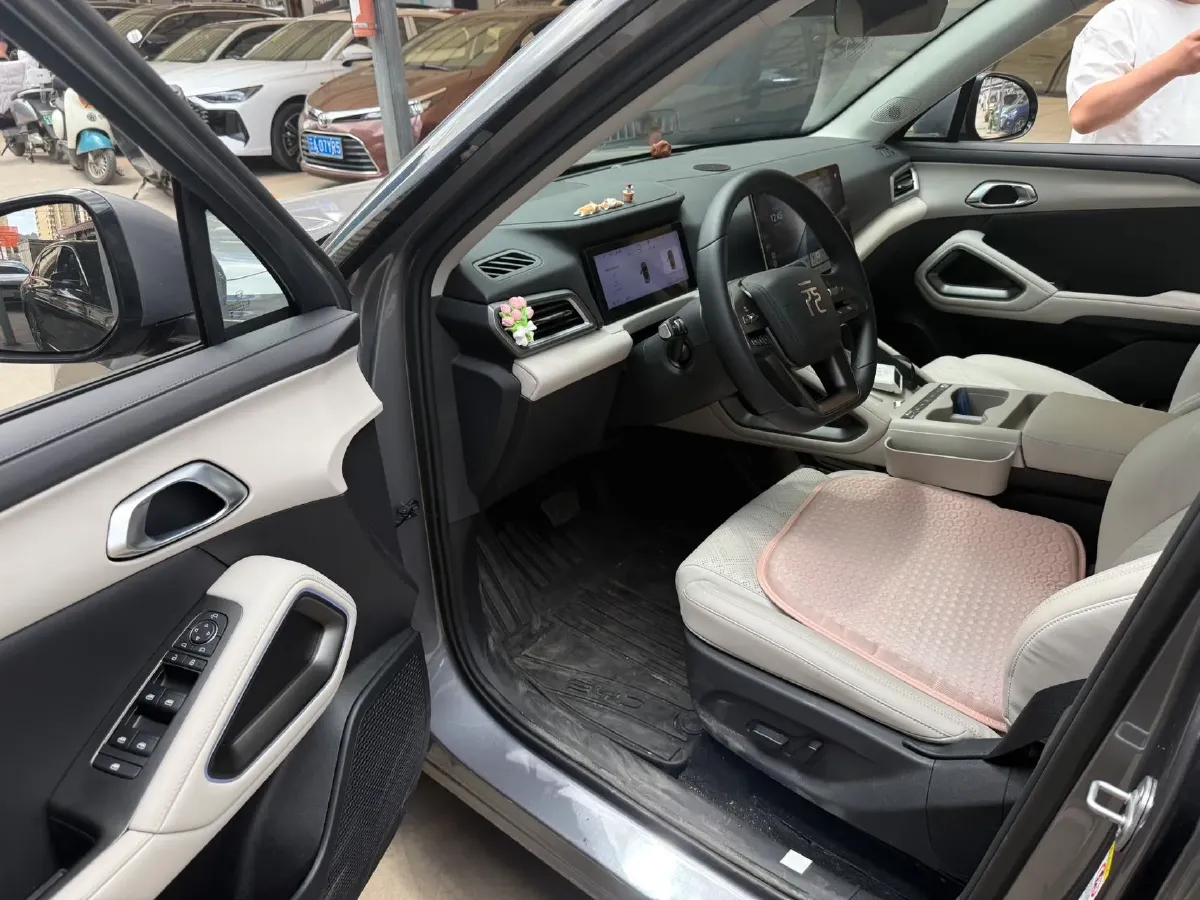 2025 BYD YuanUP BEV 45.12KWH,autocango,china used car exporter,china ev exporter,chinese used car exporter,chinese used ev exporter