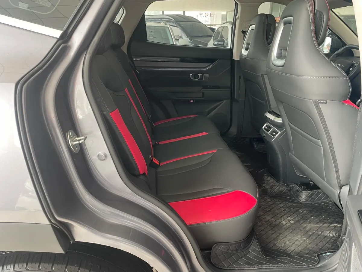 2023 Jetour DASHING 1.6T 197HP L4 7DCT,autocango,china used car exporter,china ev exporter,chinese used car exporter,chinese used ev exporter