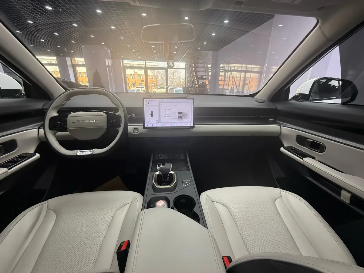 2023 Jetour DASHING 1.5T 156HP L4 6DCT,autocango,china used car exporter,china ev exporter,chinese used car exporter,chinese used ev exporter