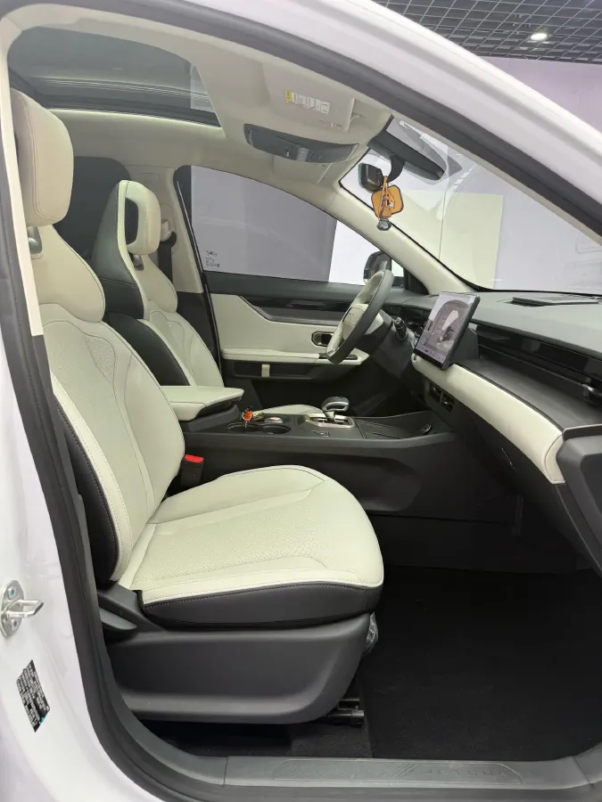 2023 Jetour DASHING 1.5T 156HP L4 6DCT,autocango,china used car exporter,china ev exporter,chinese used car exporter,chinese used ev exporter